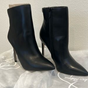 Sam Edelman Wrenley black leather boots 6 1/2
